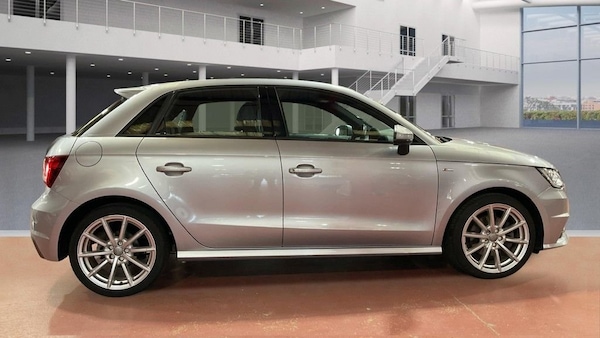 Used Audi A1 2018 for sale - 76185577: Photo 8
