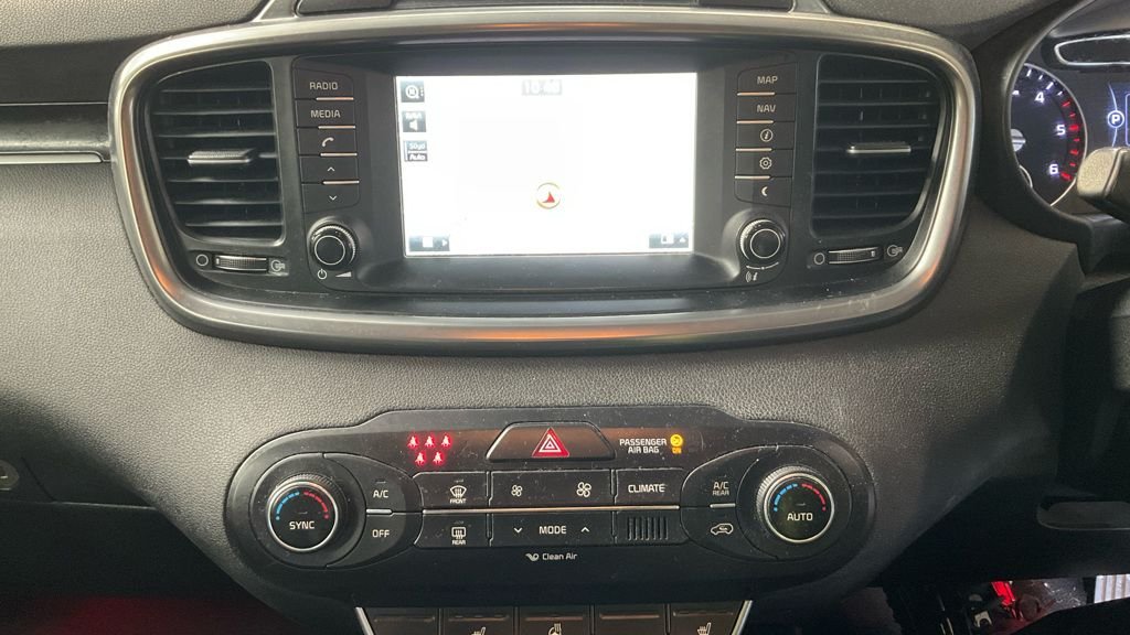 Used Kia Sorento 2017 for sale - 76429927: Photo 3