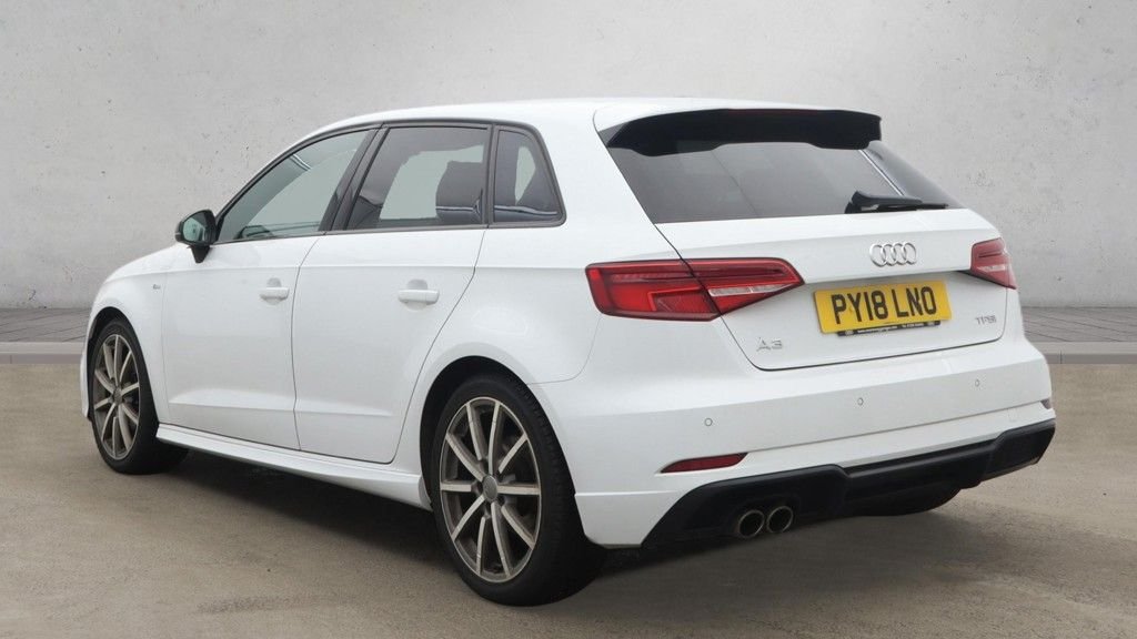Used Audi A3 2018 for sale - 77976292: Photo 3