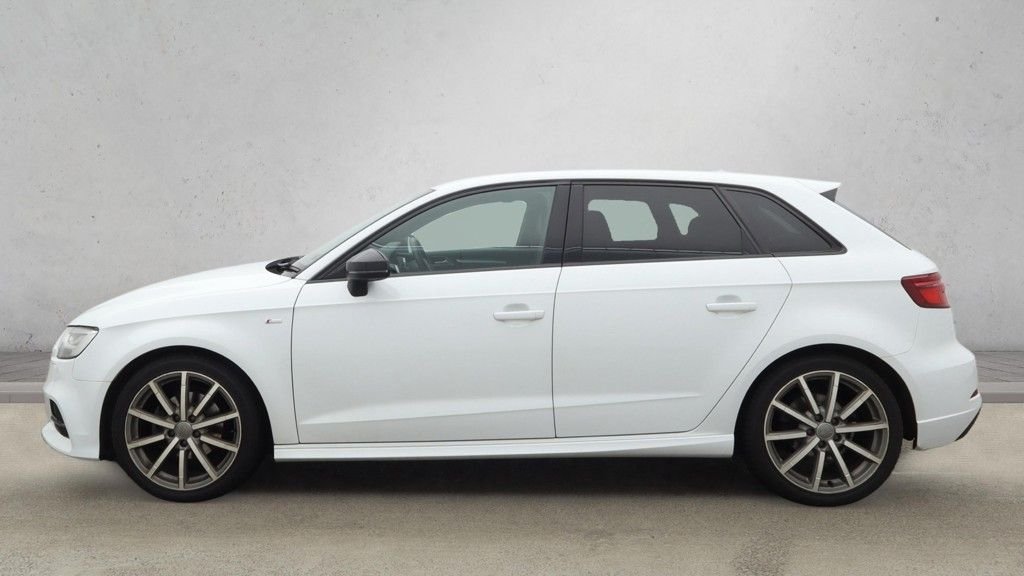 Used Audi A3 2018 for sale - 77976292: Photo 6