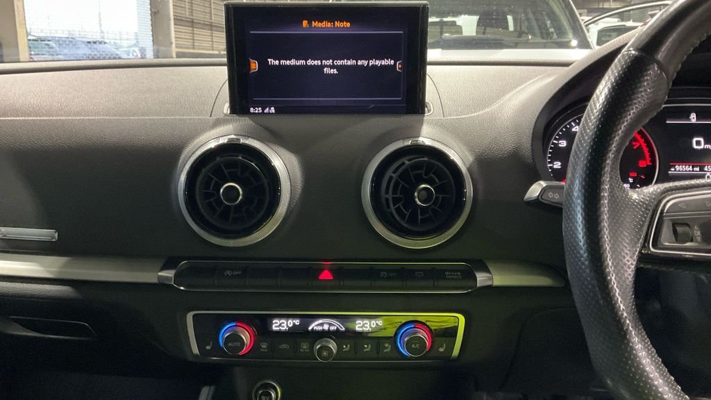 Used Audi A3 2018 for sale - 77976292: Photo 7