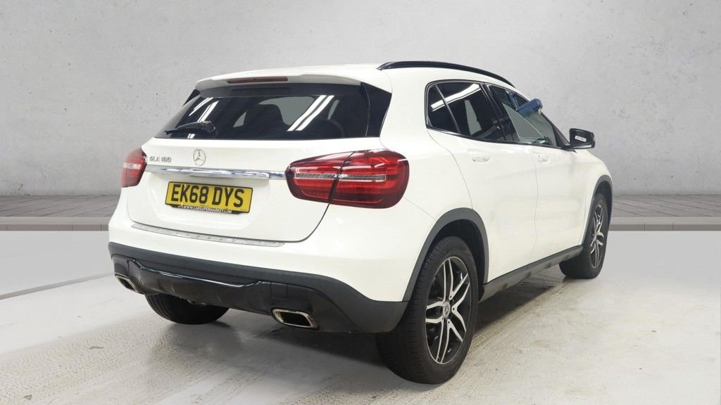 Used Mercedes-Benz GLA 2018 for sale - 76487047: Photo 7