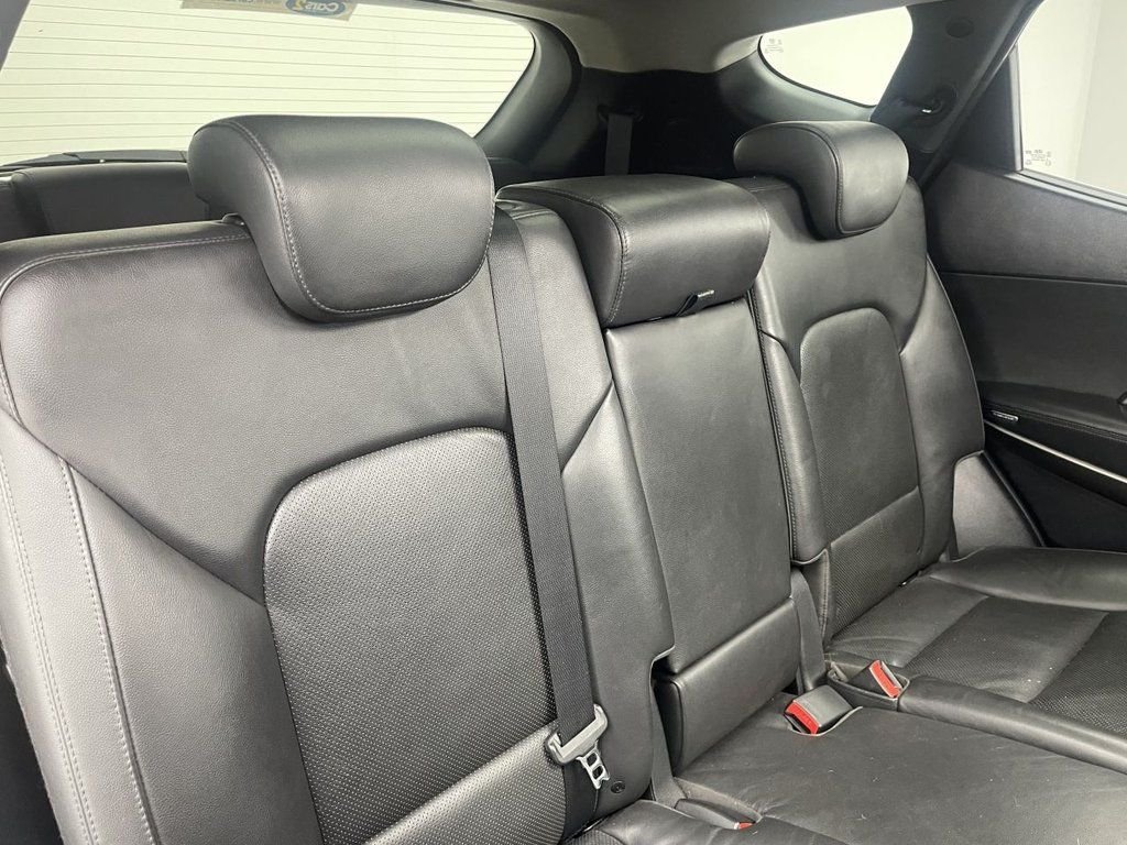 Used Hyundai Santa Fe 2016 for sale - 76569918: Photo 17