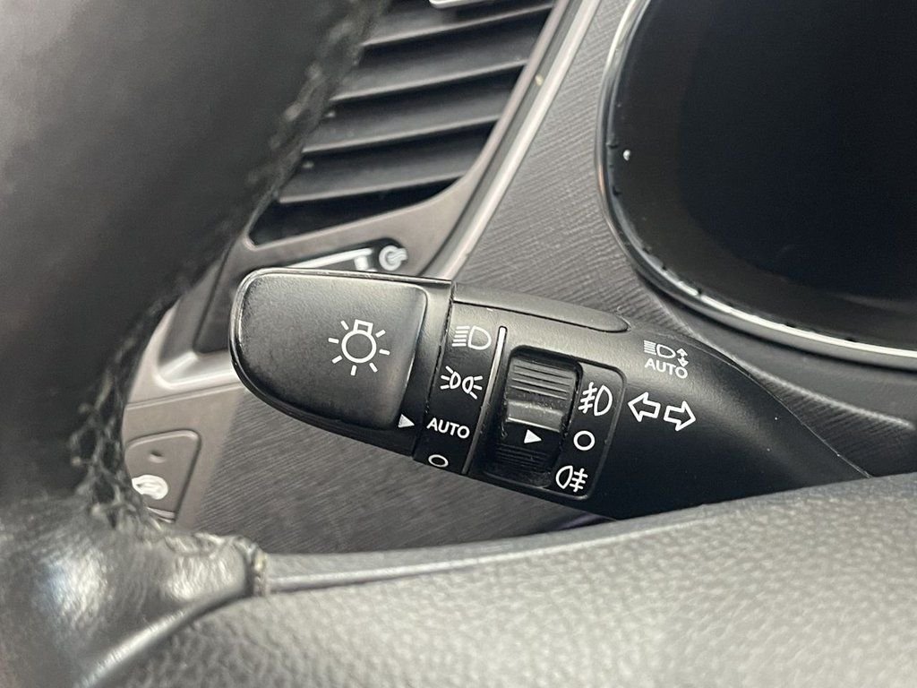 Used Hyundai Santa Fe 2016 for sale - 76569918: Photo 21