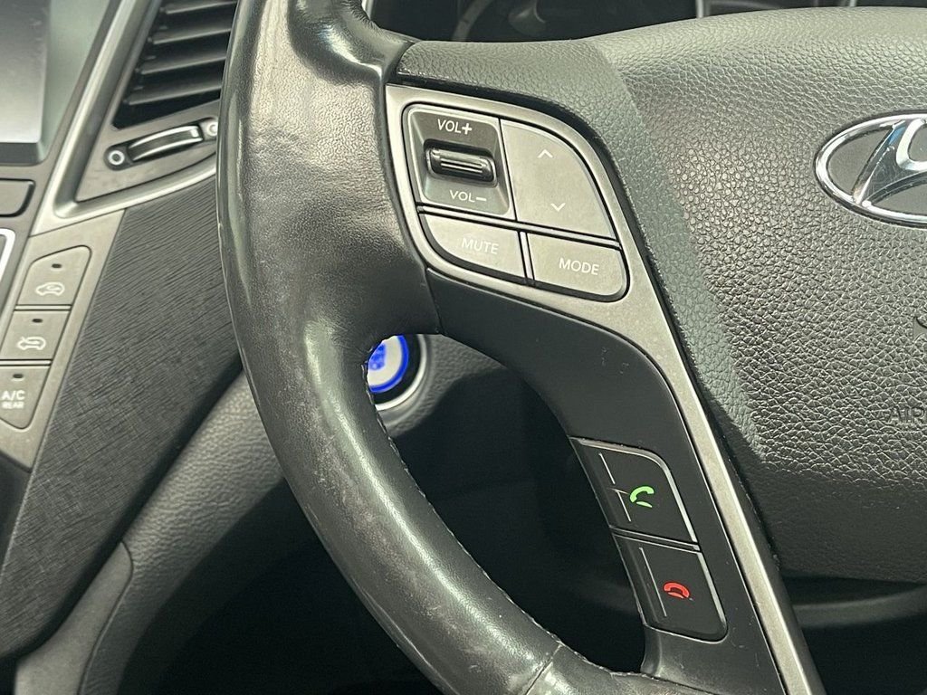 Used Hyundai Santa Fe 2016 for sale - 76569918: Photo 23