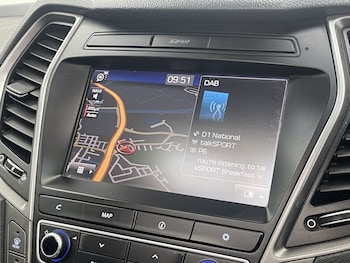 Used Hyundai Santa Fe 2016 for sale - 76569918: Photo