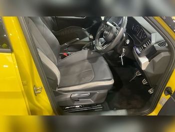 Used Audi A1 2019 for sale - 77693576: Photo