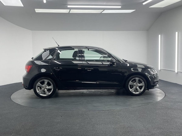 Used Audi A1 2015 for sale - 76203417: Photo 13