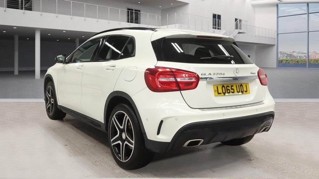 Used Mercedes-Benz GLA 2015 for sale - 76376222: Photo 6