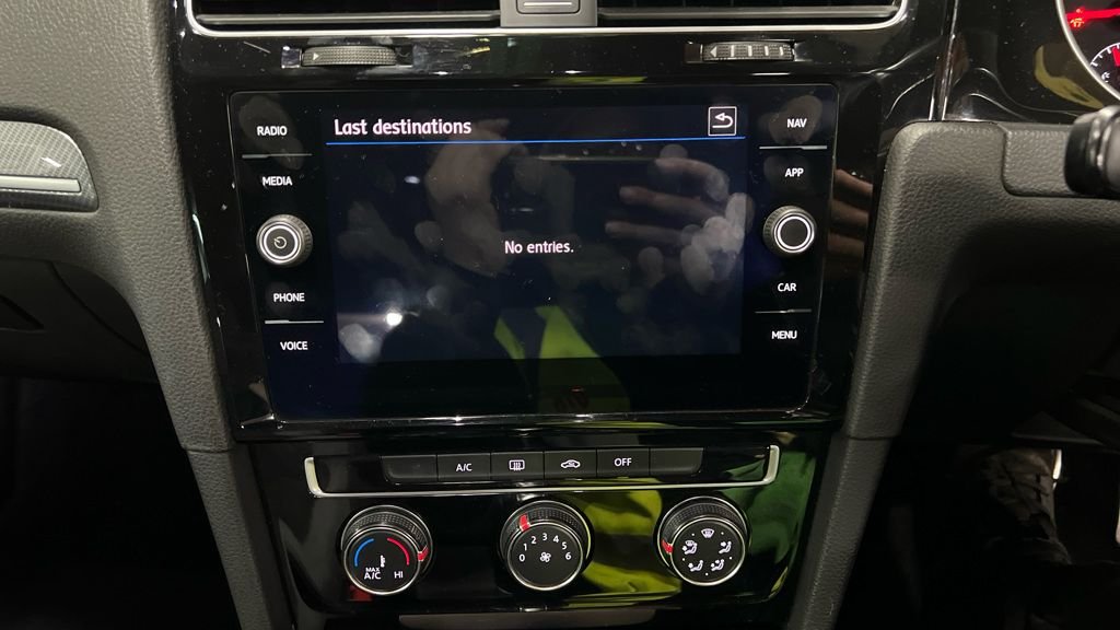 Used Volkswagen Golf 2018 for sale - 76372491: Photo 3