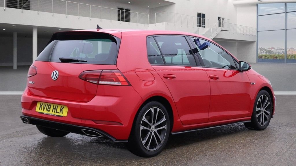 Used Volkswagen Golf 2018 for sale - 76372491: Photo 7