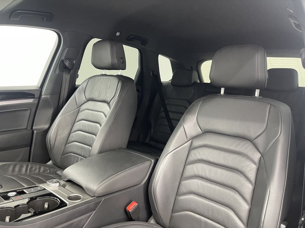 Used Volkswagen Touareg 2019 for sale - 77205332: Photo 14