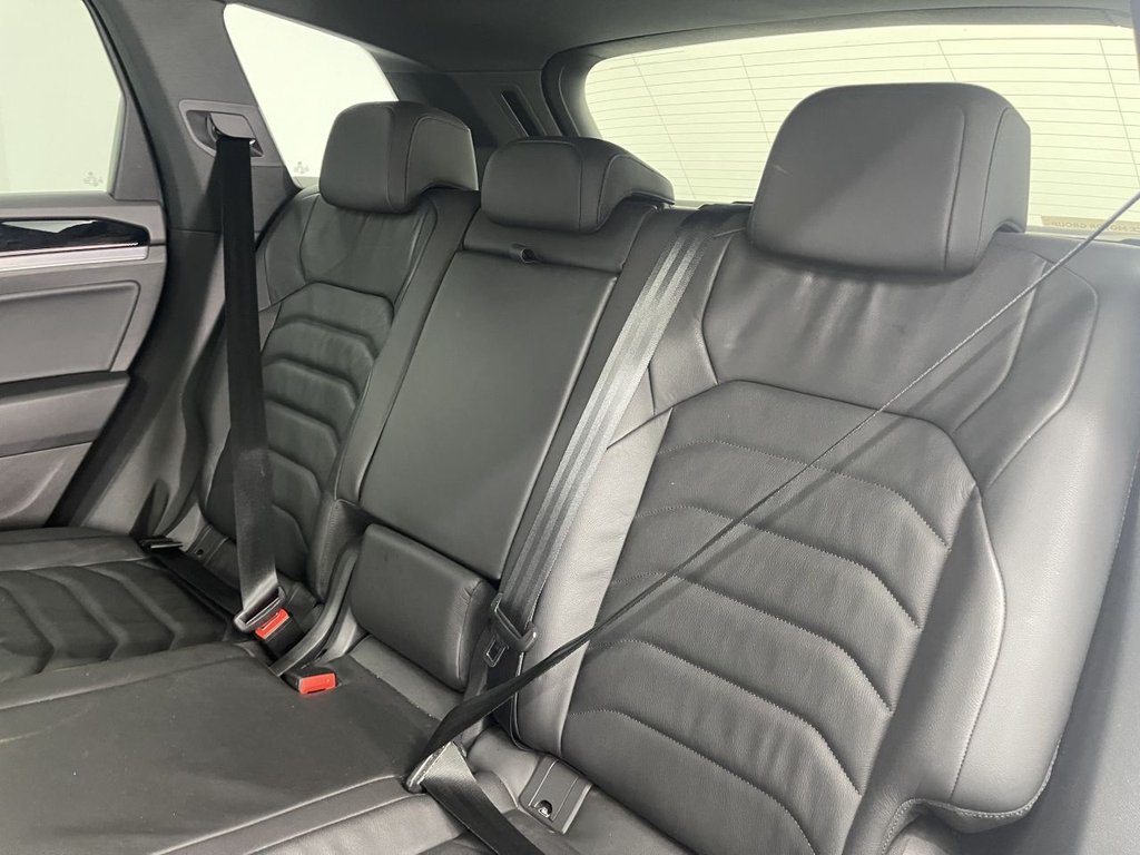 Used Volkswagen Touareg 2019 for sale - 77205332: Photo 15