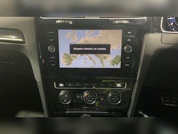 Used Volkswagen Golf 2017 for sale - 77293279: Photo