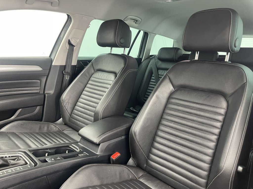 Used Volkswagen Passat 2022 for sale - 77399819: Photo 11