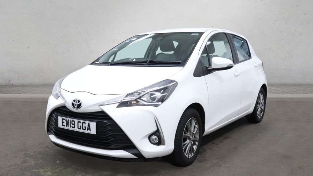 Used Toyota Yaris 2019 for sale - 77976288: Photo 2