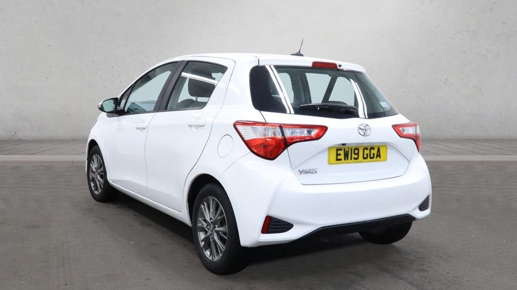 Used Toyota Yaris 2019 for sale - 77976288: Photo 3