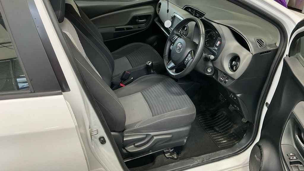 Used Toyota Yaris 2019 for sale - 77976288: Photo 9