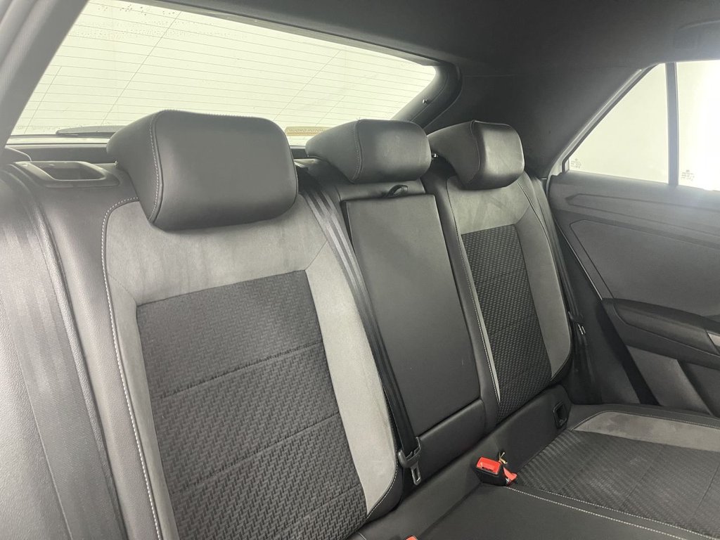 Used Volkswagen T-Roc 2021 for sale - 76047899: Photo 17