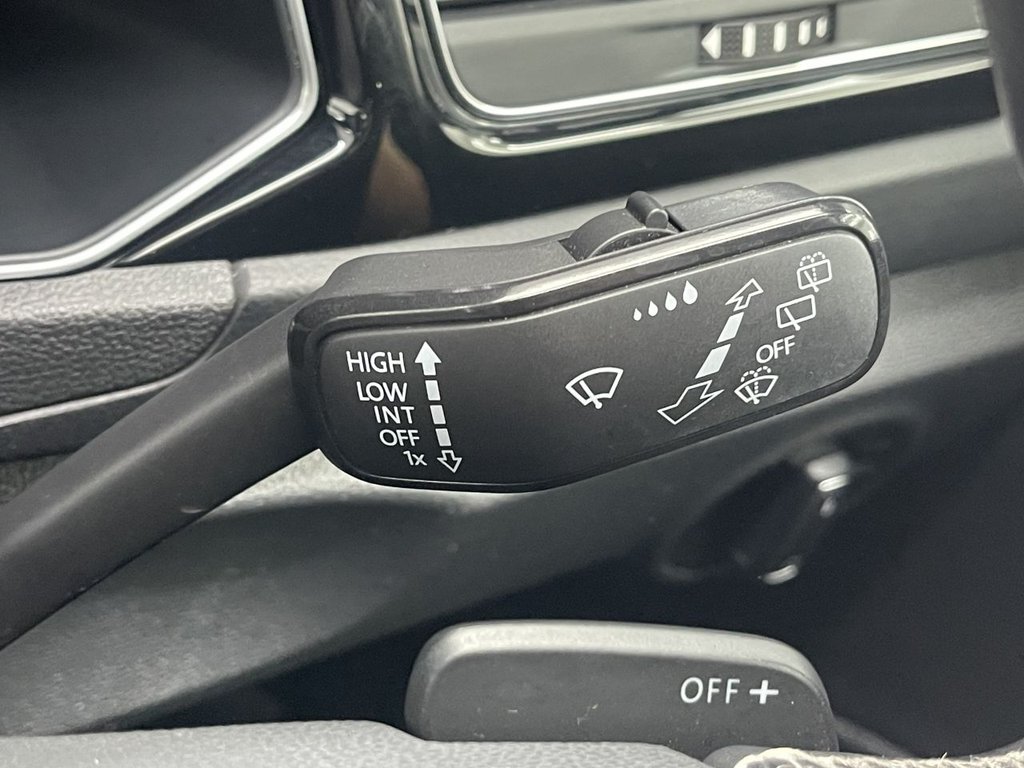 Used Volkswagen T-Roc 2021 for sale - 76047899: Photo 22