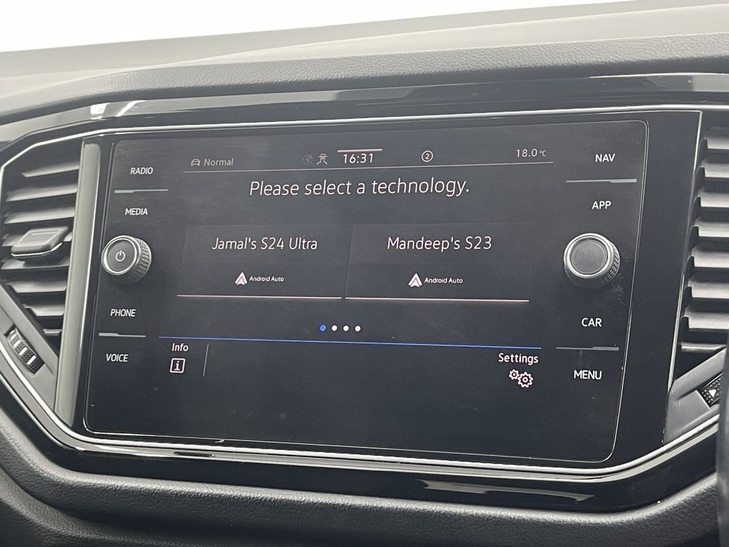 Used Volkswagen T-Roc 2021 for sale - 76047899: Photo 29