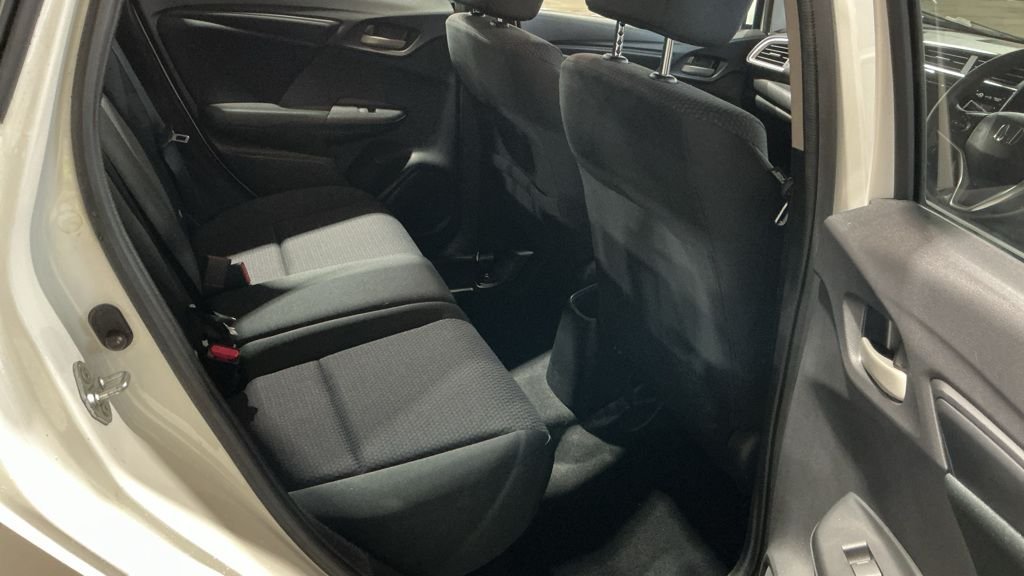 Used Honda Jazz 2018 for sale - 76731243: Photo 9