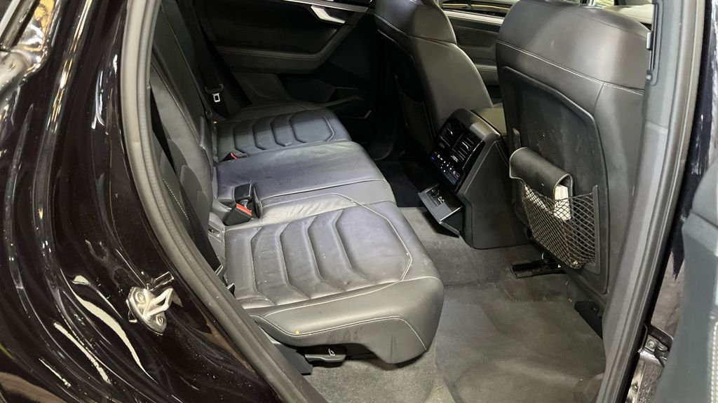 Used Volkswagen Touareg 2018 for sale - 75979741: Photo 9