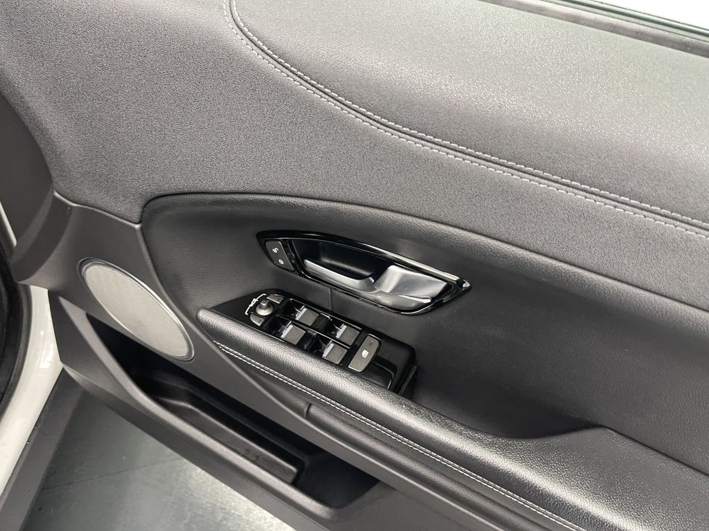 Used Land Rover Range Rover Evoque 2015 for sale - 77301943: Photo 18