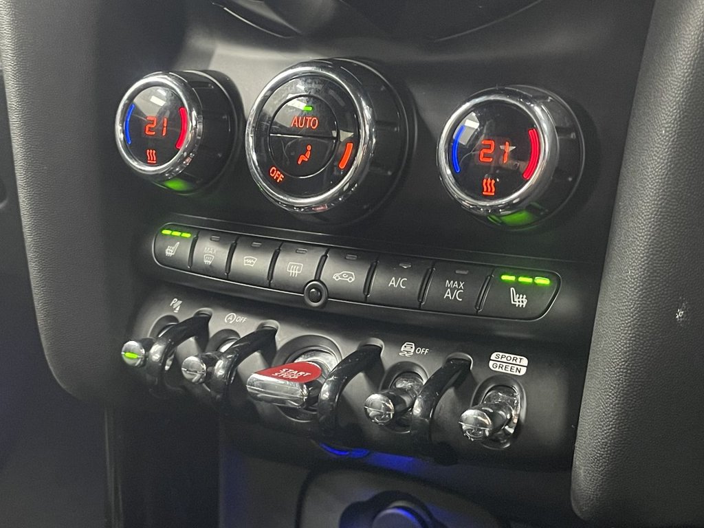 Vehicle 33