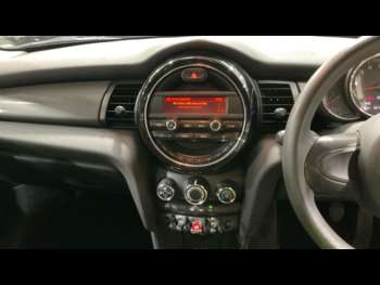Used MINI Hatch 2018 for sale - 75194349: Photo