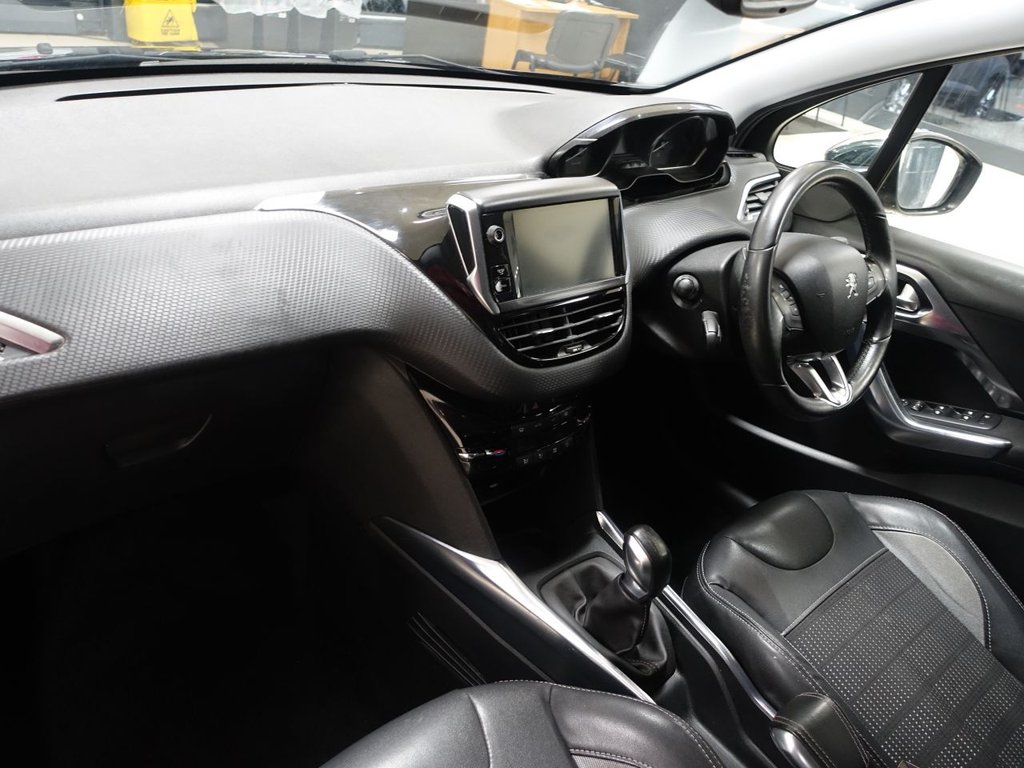 Used Peugeot 2008 2014 for sale - 77026994: Photo 12