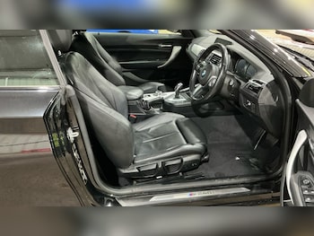 Used BMW 2 Series 2018 for sale - 77171910: Photo