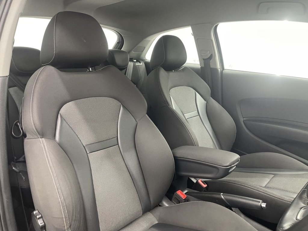 Used Audi A1 2015 for sale - 78102711: Photo 2