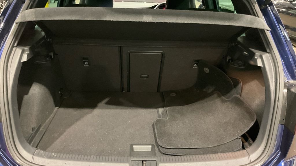 Used Volkswagen Golf 2019 for sale - 76731184: Photo 19