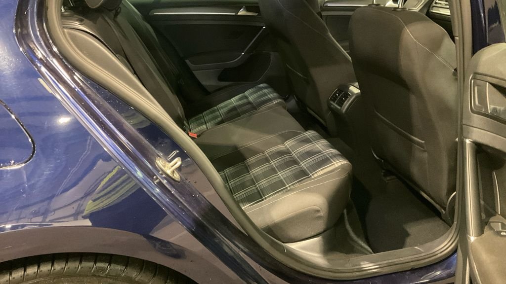 Used Volkswagen Golf 2019 for sale - 76731184: Photo 20