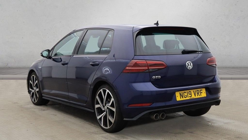 Used Volkswagen Golf 2019 for sale - 76731184: Photo 3
