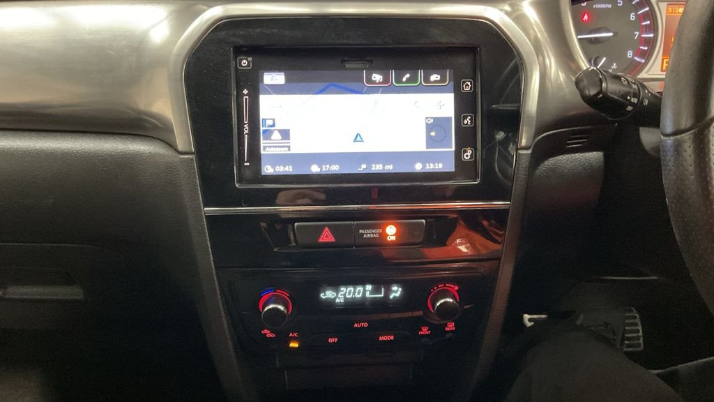 Used Suzuki Vitara 2018 for sale - 76570439: Photo 3