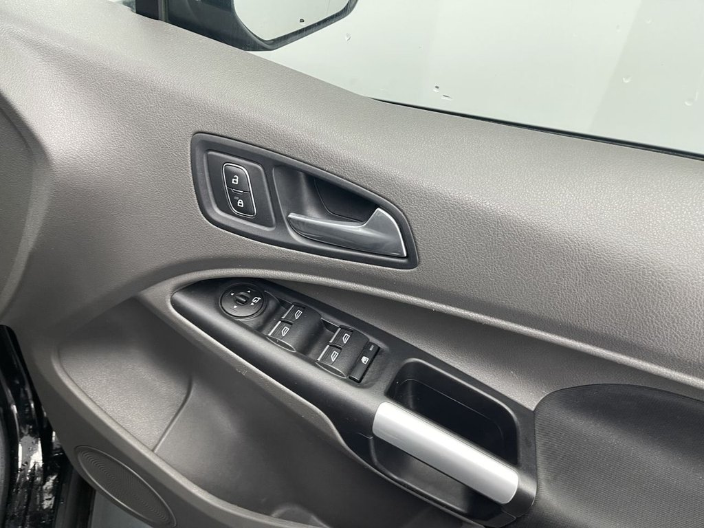 Used Ford Grand Tourneo Connect 2020 for sale - 77080302: Photo 19