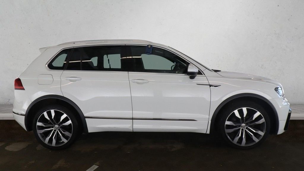 Used Volkswagen Tiguan 2017 for sale - 77990917: Photo 8