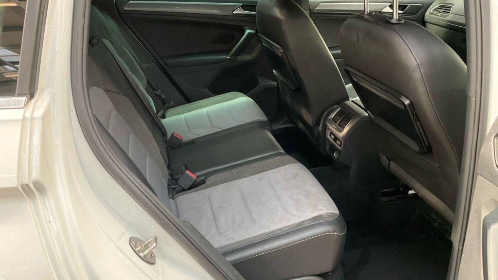 Used Volkswagen Tiguan 2017 for sale - 77990917: Photo 9