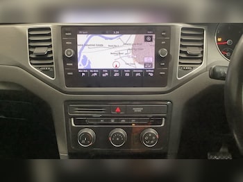 Used Volkswagen Golf SV 2019 for sale - 77991200: Photo