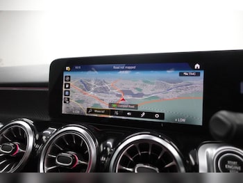Used Mercedes-Benz GLB 2022 for sale - 79584424: Photo