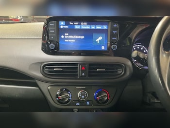 Used Hyundai i10 2021 for sale - 79584933: Photo