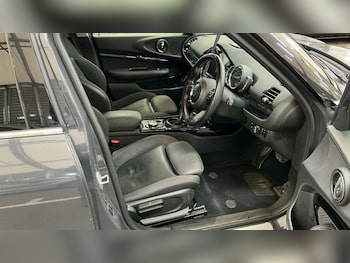Used MINI Clubman 2018 for sale - 76132544: Photo 2