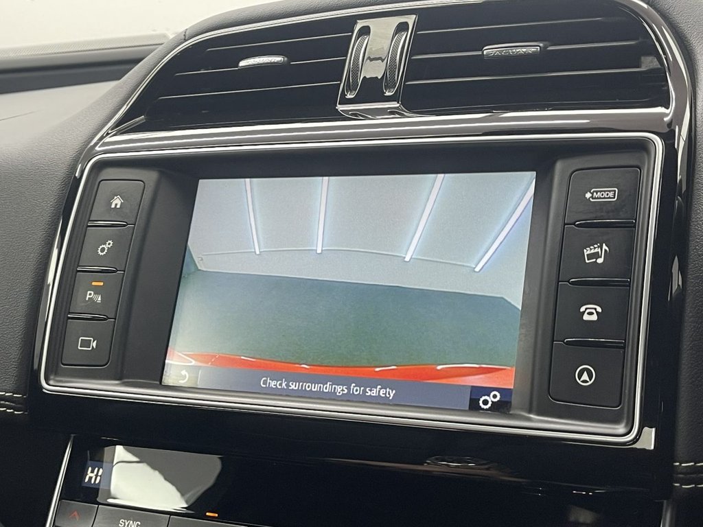 Used Jaguar XE 2016 for sale - 76356445: Photo 31