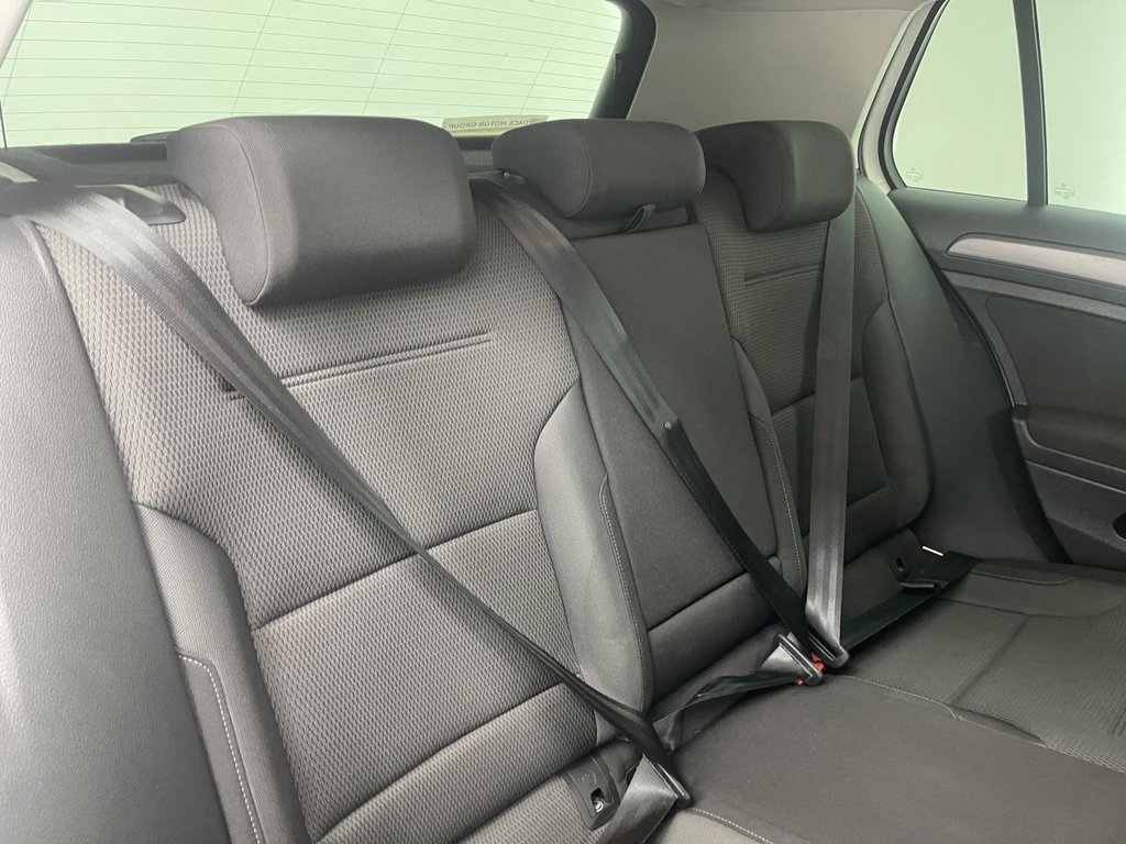 Used Volkswagen Golf 2020 for sale - 76074159: Photo 17