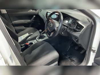 Used Volkswagen Polo 2020 for sale - 75716683: Photo