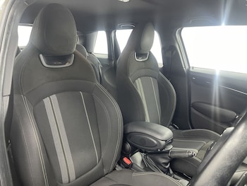 Used MINI Hatch 2018 for sale - 76163420: Photo