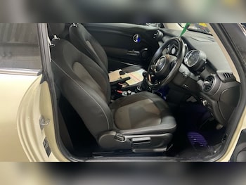 Used MINI Hatch 2016 for sale - 76132652: Photo