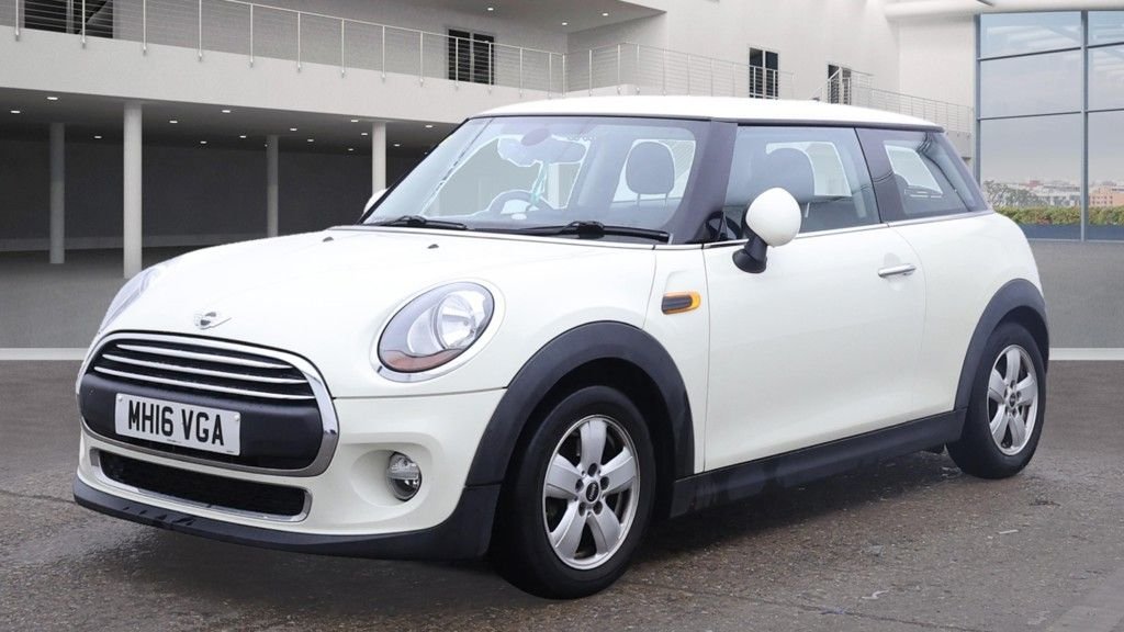 Used MINI Hatch 2016 for sale - 76132652: Photo 5